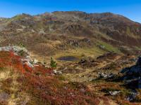 Österreich - Karspitze - Gipfelblick zum Kreuzjoch mit Roßsee darunter